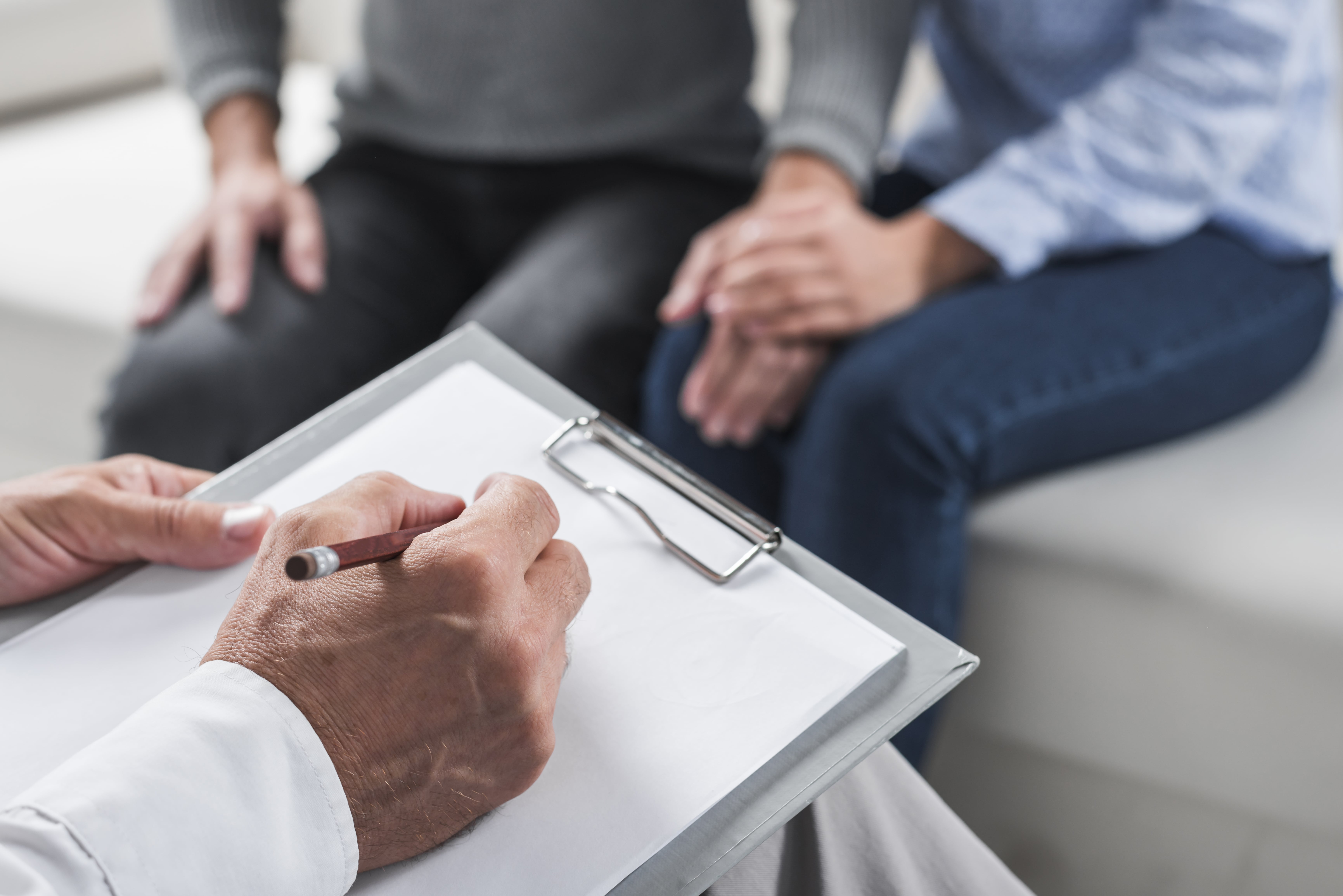 Entretien au cabinet de neuropsychologie